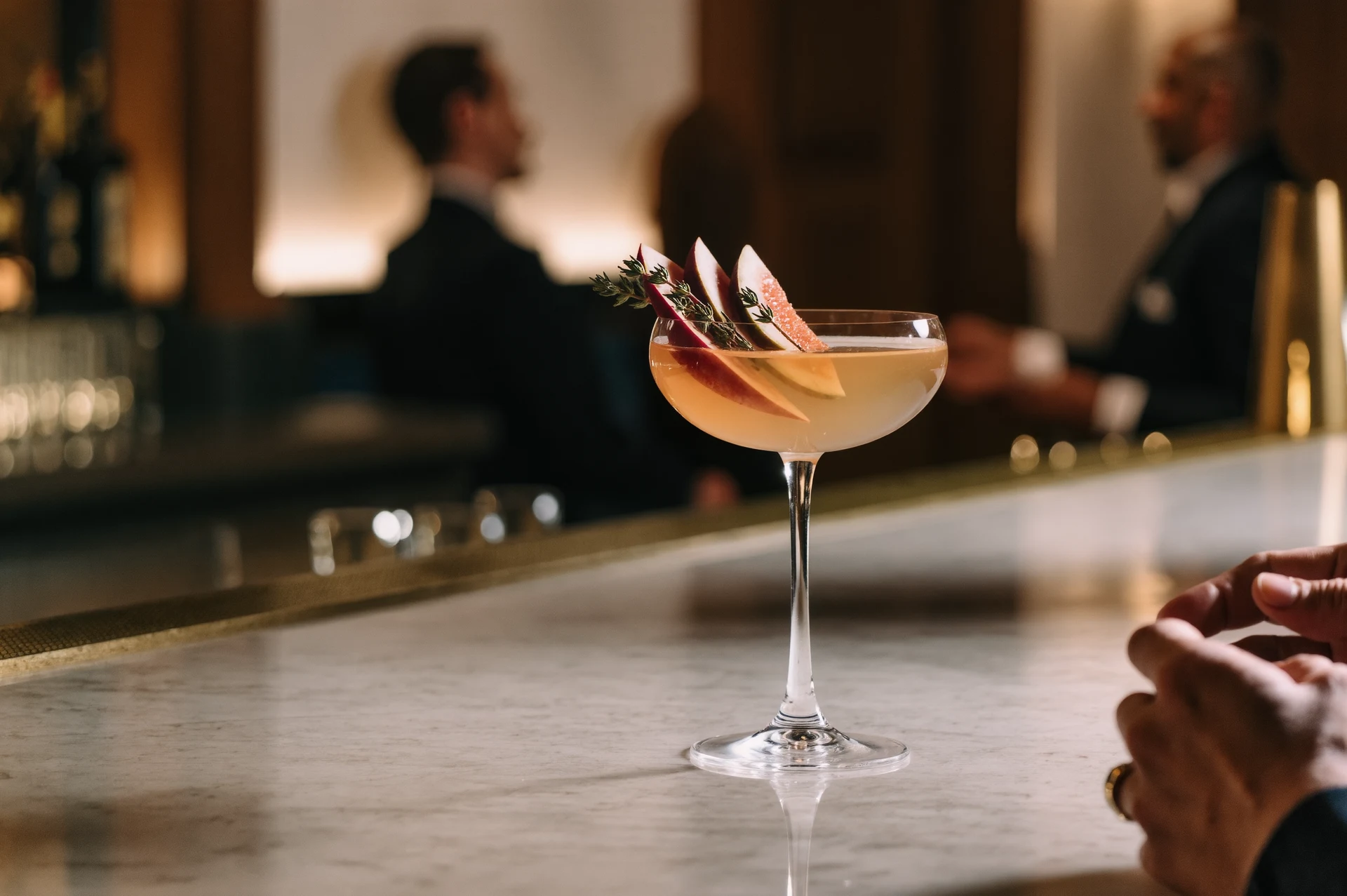 Keine alkoholfreien Getränke: Warum immer mehr Menschen auf No-Low-Alcohol-Drinks setzen